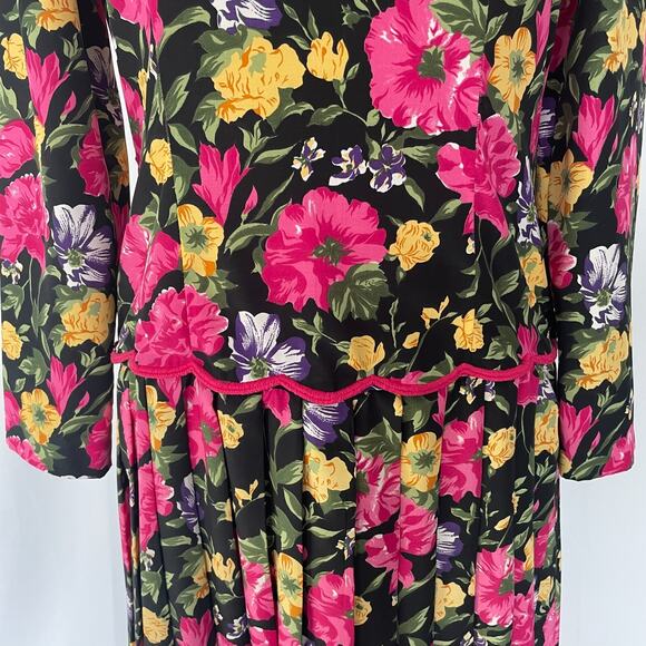 Vintage Midi Dress 6 Black Pink Floral Pleated Drop Waist Romantic Cottage 90s - Picture 3 of 16